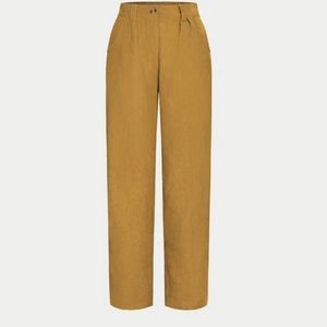 NWT, Halara corduroy casual pants. Size medium.